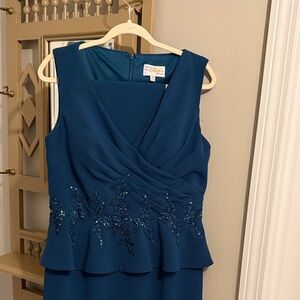 Elegant Blue Sleeveless Dress